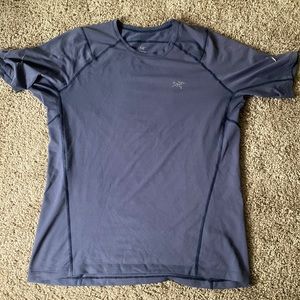 Arcteryx T shirt Sz L